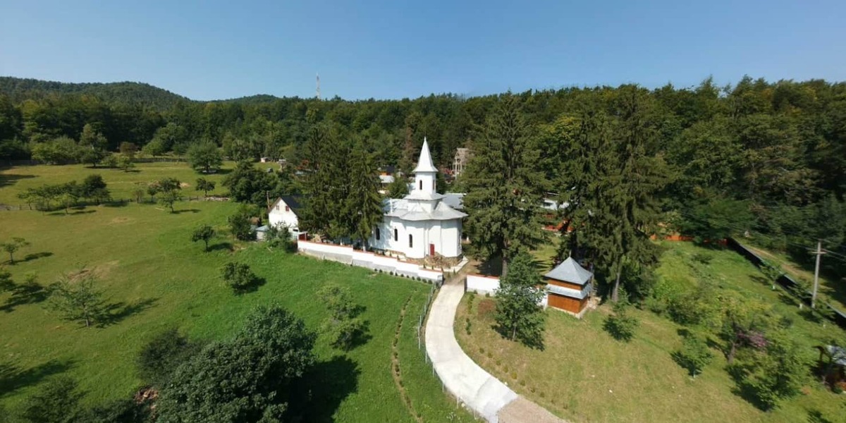 Mănăstirea Tarnița