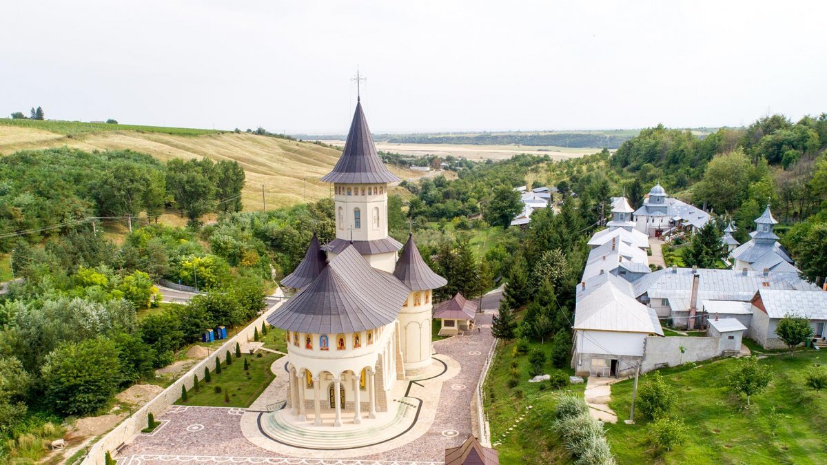 Mănăstirea Brazi